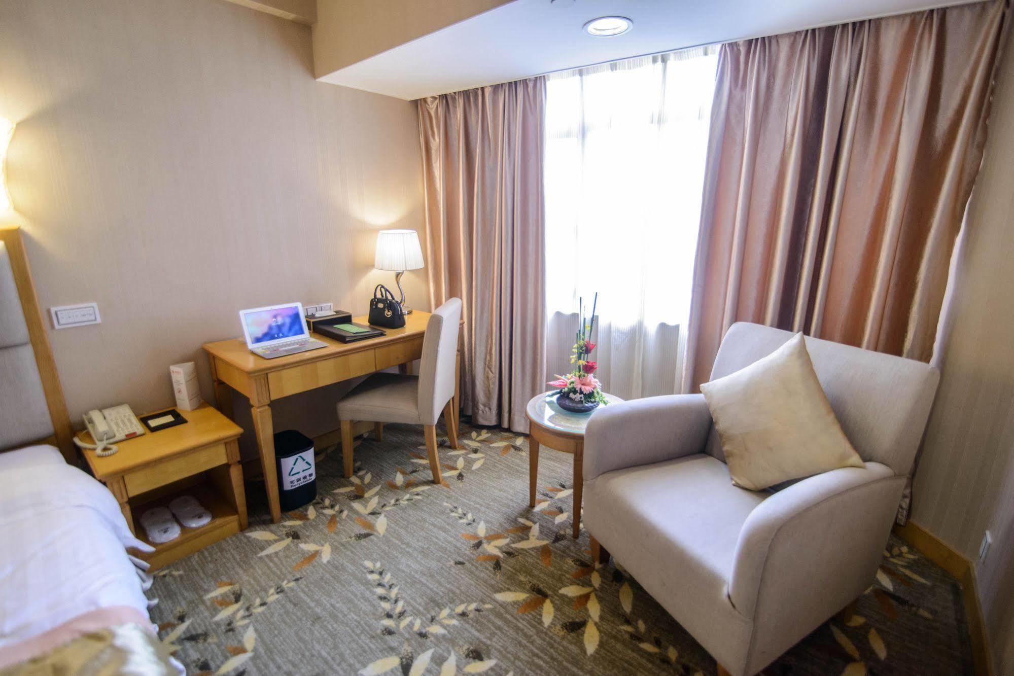 酒店 Fu Hua 3*